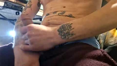 Snapshot of jusntym chatting on 28, 11, 2025 jusntym online show from 28, 11, 2025