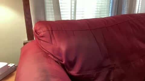 Flirty influncer online show from 16, 9, 2025