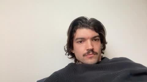 just_a_guy_with_a_big_cock online show from 13, 3, 2026