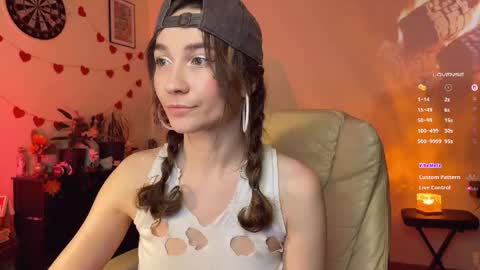 Snapshot of just_call_me_jess chatting on 19, 4, 2026 Jessica I will be here on Tuesday November 26th online show from 19, 4, 2026