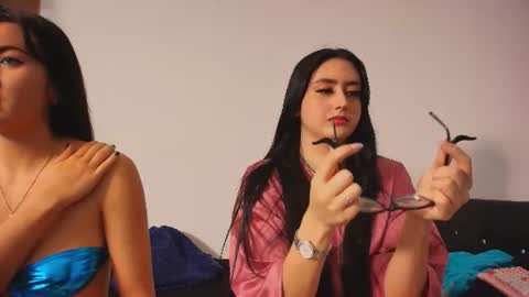  Isa y Luci  online show from 21, 7, 2026