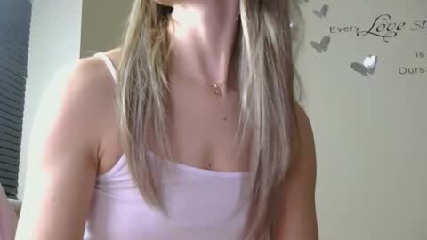 Snapshot of just_mya chatting on 16, 3, 2026 just_mya online show from 16, 3, 2026