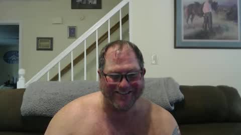 Snapshot of justaguyandnaked chatting on 18, 4, 2026 justaguyandnaked online show from 18, 4, 2026