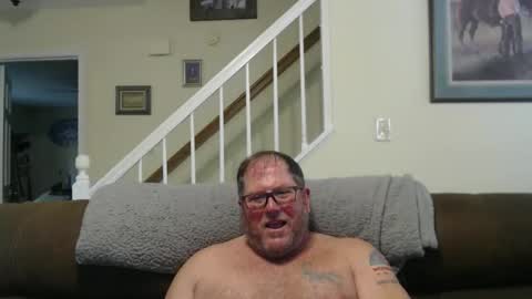 Snapshot of justaguyandnaked chatting on 18, 4, 2026 justaguyandnaked online show from 18, 4, 2026