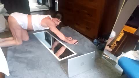 Snapshot of justaskforbiga chatting on 24, 11, 2025 Tohiptwoquit online show from 24, 11, 2025