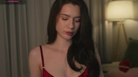 Snapshot of justbarbie_new_ chatting on 4, 4, 2026 Katarina online show from 4, 4, 2026