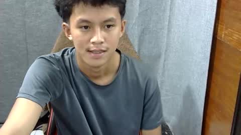 Snapshot of justcallme_james chatting on 23, 4, 2026 James online show from 23, 4, 2026