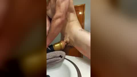 Snapshot of justglad2behere chatting on 16, 7, 2026 JustGlad2BeHere online show from 16, 7, 2026