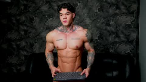 Snapshot of justin_clark1 chatting on 26, 3, 2026 justin clark1 online show from 26, 3, 2026