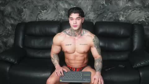 Snapshot of justin_clark1 chatting on 22, 4, 2026 justin clark1 online show from 22, 4, 2026