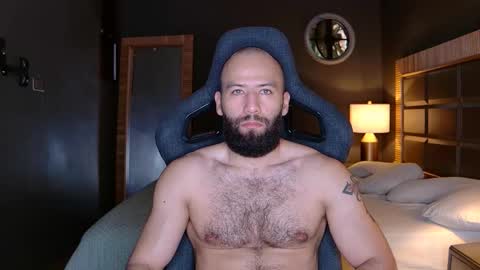 Justin online show from 2, 11, 2025