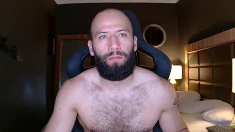 Justin online show from 8, 11, 2025