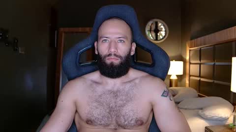 Justin online show from 8, 11, 2025