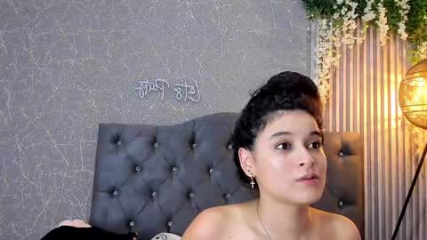 Snapshot of justin_jazmin chatting on 3, 2, 2025 JUSTIN Y JAZMIN online show from 3, 2, 2025