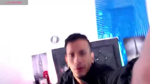 Snapshot of justin_melendez chatting on 24, 12, 2024 JUSTIN online show from 24, 12, 2024