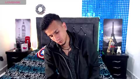 Snapshot of justin_melendez chatting on 24, 12, 2024 JUSTIN online show from 24, 12, 2024