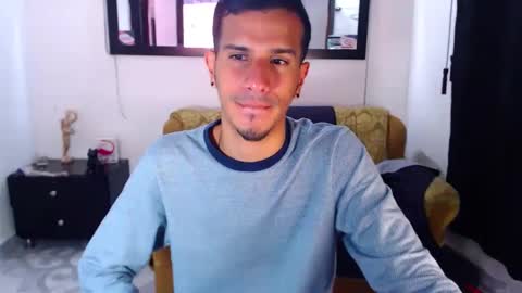 Snapshot of justin_melendez chatting on 8, 9, 2025 JUSTIN online show from 8, 9, 2025