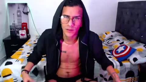 Snapshot of justin_melendez chatting on 3, 10, 2025 JUSTIN online show from 3, 10, 2025