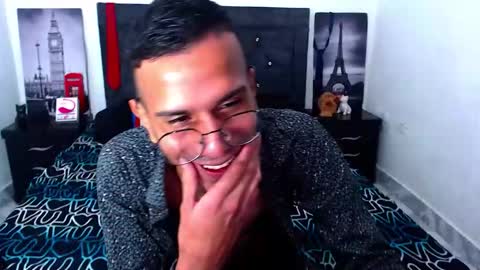 Snapshot of justin_melendez chatting on 20, 11, 2025 JUSTIN online show from 20, 11, 2025