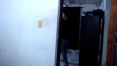 Snapshot of justin_melendez chatting on 28, 11, 2025 JUSTIN online show from 28, 11, 2025