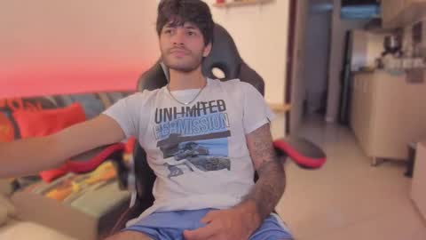 Snapshot of justin_stark1 chatting on 12, 11, 2025 Diego online show from 12, 11, 2025