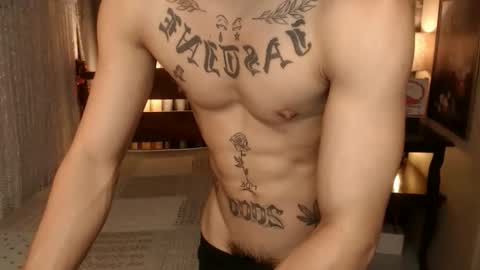 justine_hunk online show from 24, 2, 2026