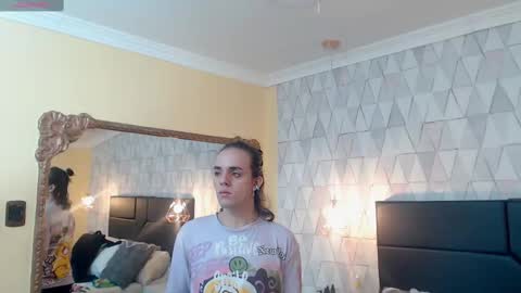 Justine online show from 21, 2, 2025