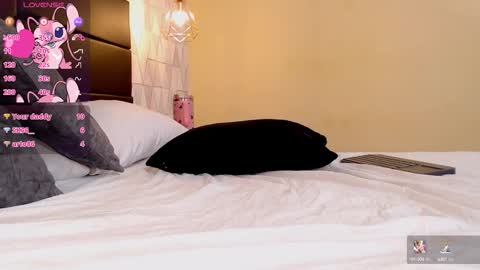 Justine online show from 28, 2, 2025