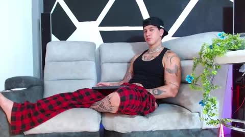 justinfuller_31 online show from 22, 11, 2025