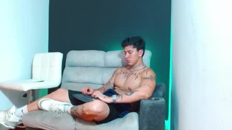 Snapshot of justinfuller_31 chatting on 12, 3, 2026 justinfuller_31 online show from 12, 3, 2026