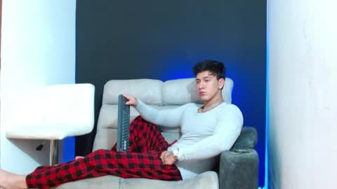 Snapshot of justinfuller_31 chatting on 9, 4, 2026 justinfuller_31 online show from 9, 4, 2026