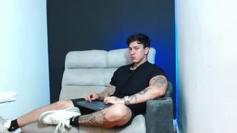 justinfuller_31 online show from 24, 6, 2026