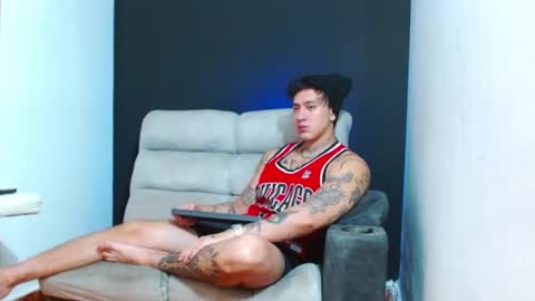 justinfuller_31 online show from 25, 7, 2026