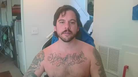 Snapshot of justintym69 chatting on 5, 4, 2026 justintym69 online show from 5, 4, 2026