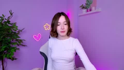 Snapshot of justlittleeve chatting on 29, 7, 2026 Eva online show from 29, 7, 2026