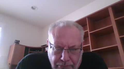 justme196756 online show from 9, 9, 2025
