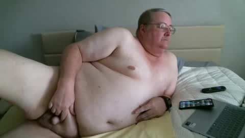 Snapshot of justmedm64 chatting on 14, 1, 2025 justmedm64 online show from 14, 1, 2025