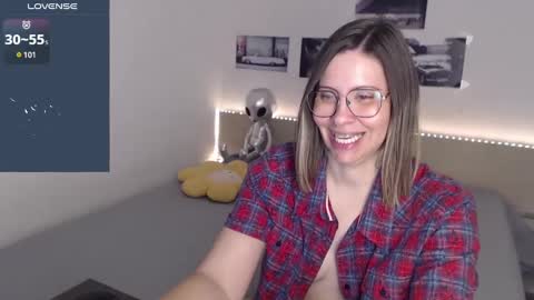 Julie online show from 20, 1, 2025