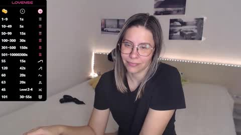 Julie online show from 15, 11, 2025