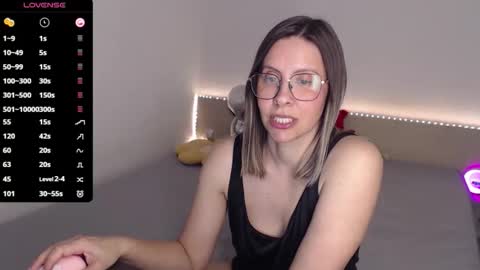 Snapshot of justmexy7 chatting on 27, 5, 2026 Julie online show from 27, 5, 2026