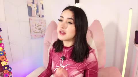 Snapshot of justonecute chatting on 29, 5, 2026 Emy online show from 29, 5, 2026