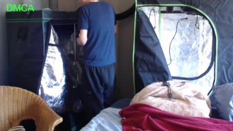 Snapshot of justonetime1 chatting on 27, 4, 2026 Justonetime1 online show from 27, 4, 2026