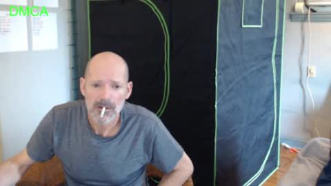 Snapshot of justonetime1 chatting on 6, 5, 2026 Justonetime1 online show from 6, 5, 2026