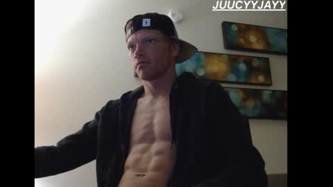 Snapshot of juucyyjayy chatting on 5, 3, 2026 juucyyjayy online show from 5, 3, 2026