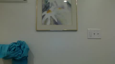 J and Sugar snap pea online show from 13, 2, 2025