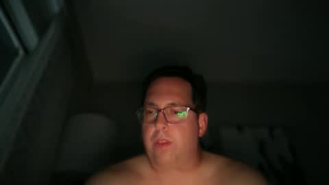 Ilovetoeatcum online show from 27, 10, 2025