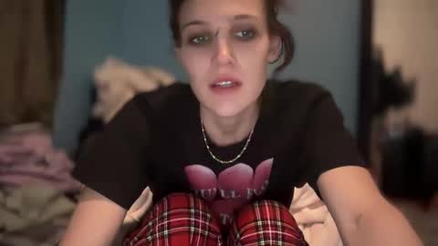 Snapshot of kaceelynn chatting on 4, 2, 2025 Kac online show from 4, 2, 2025