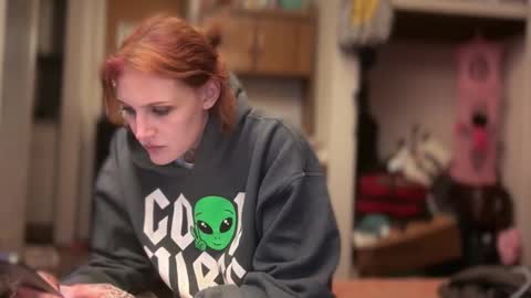 Snapshot of kaceelynn chatting on 12, 11, 2025 Kac online show from 12, 11, 2025