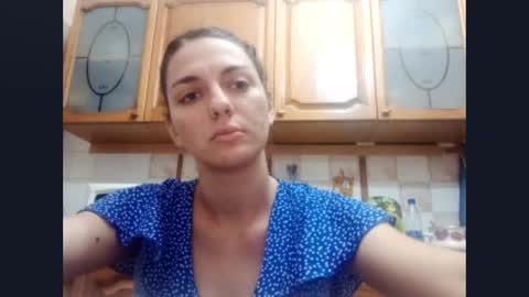 Snapshot of kacilangowski chatting on 18, 9, 2025 Nika online show from 18, 9, 2025