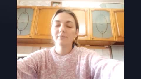 Snapshot of kacilangowski chatting on 5, 10, 2025 Nika online show from 5, 10, 2025